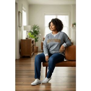 Harry Potter Gryffindor Crewneck Sweatshirt